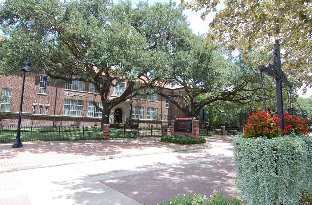 3807 Rice Blvd, Houston, TX 77005