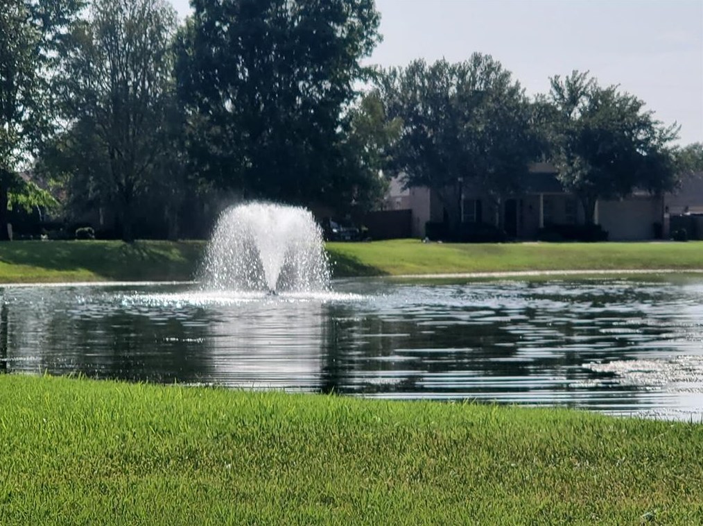 11811 Oakshield Ln, Cypress, TX 77433