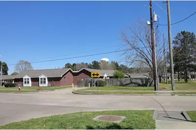 1835 S Cherry St Street, Tomball, TX 77375 - Photo 14