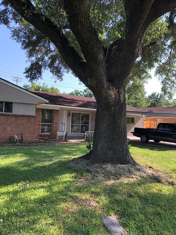 6429 Sharpview Dr, Houston, TX 77074