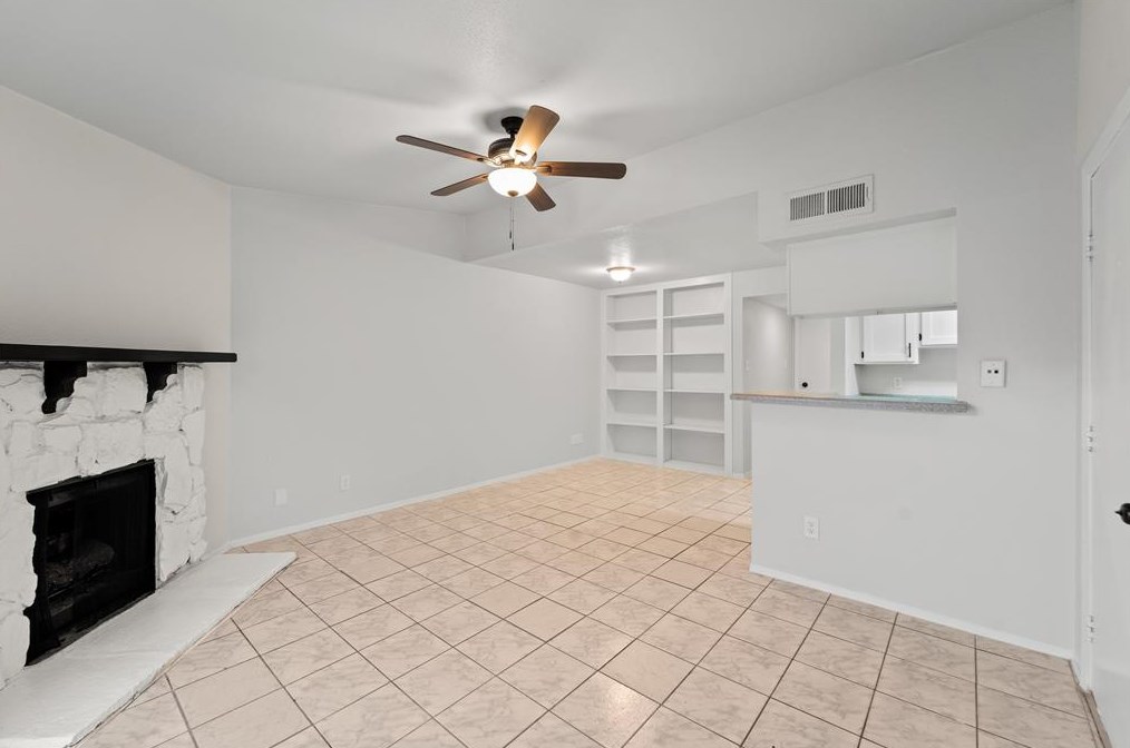 6001 Reims Rd #304, Houston, TX 77036