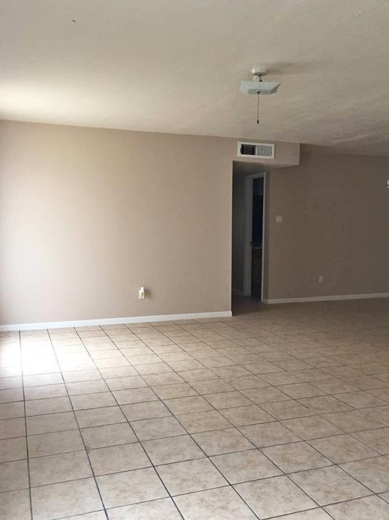 12306 Wellington Park, Houston TX  77072-3923 exterior