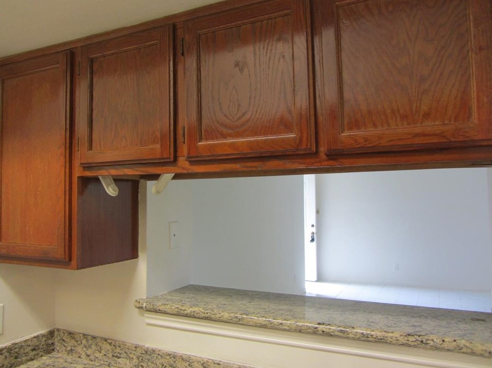 6500 Harbor Town Dr, Houston TX  77036-4055 exterior