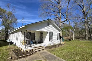 1083 County Rd 3141 East, Cleveland, TX 77327 - Photo 1