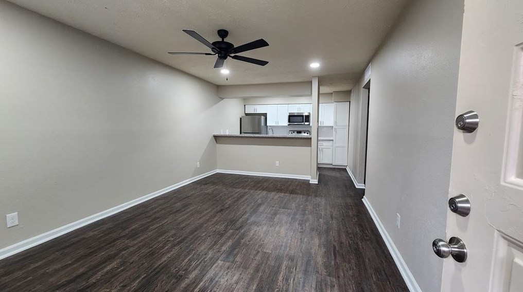 7313 Gulf Fwy Apt 711, Houston, TX 77017