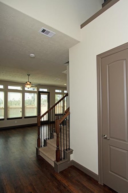 3 Aventura Pl, Spring TX  77389-2016 exterior