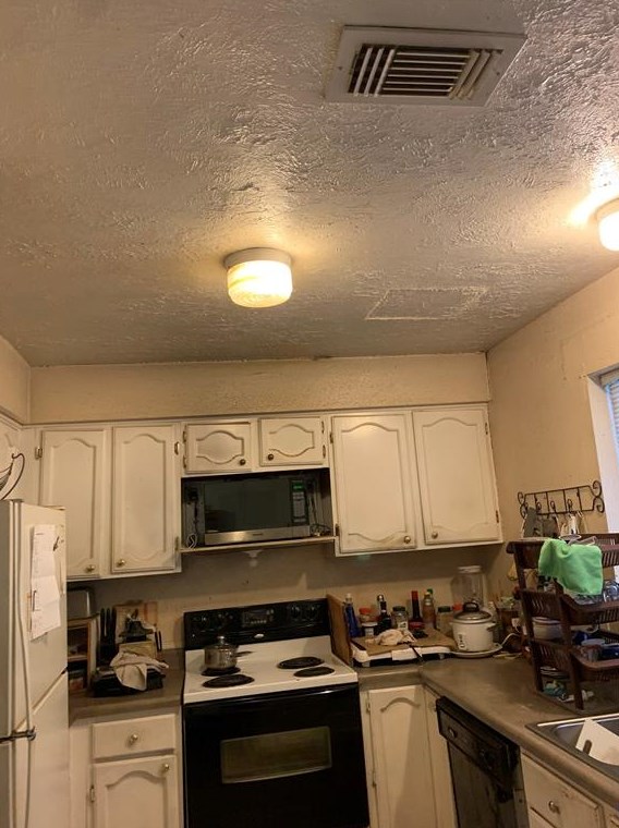 2807 Plymouth Colony Dr, Houston TX  77598-3109 exterior