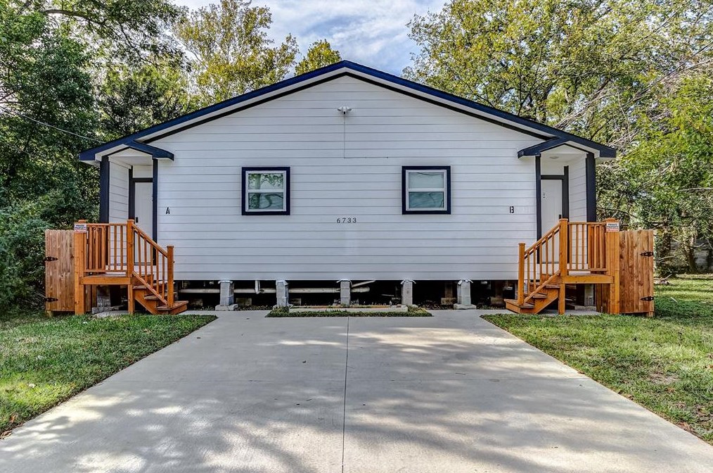 6733 Knox St #b, Houston, TX 77091