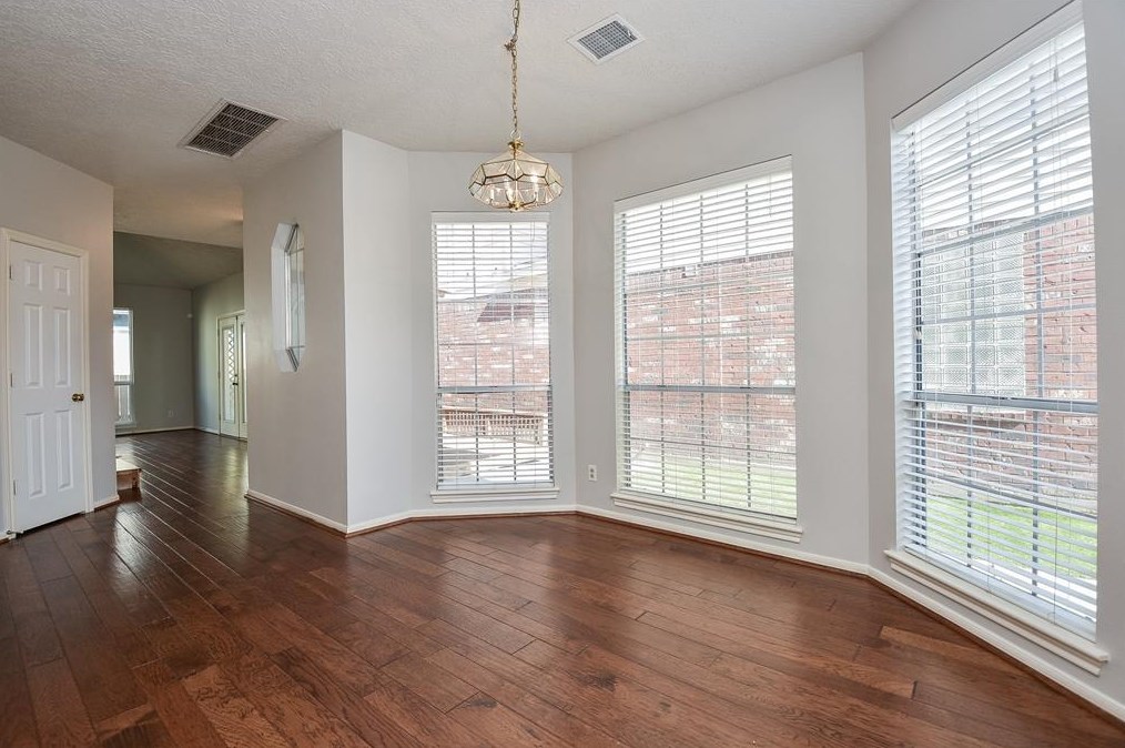 5842 Cinnamon Crk Cir, Houston TX  77084-2149 exterior