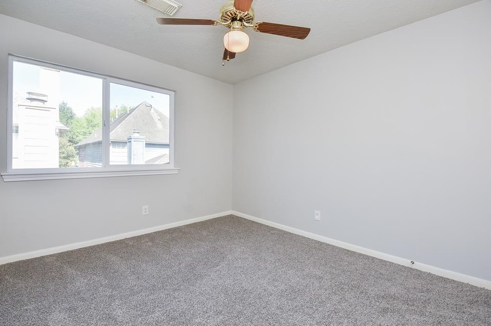 5842 Cinnamon Crk Cir, Houston TX  77084-2149 exterior