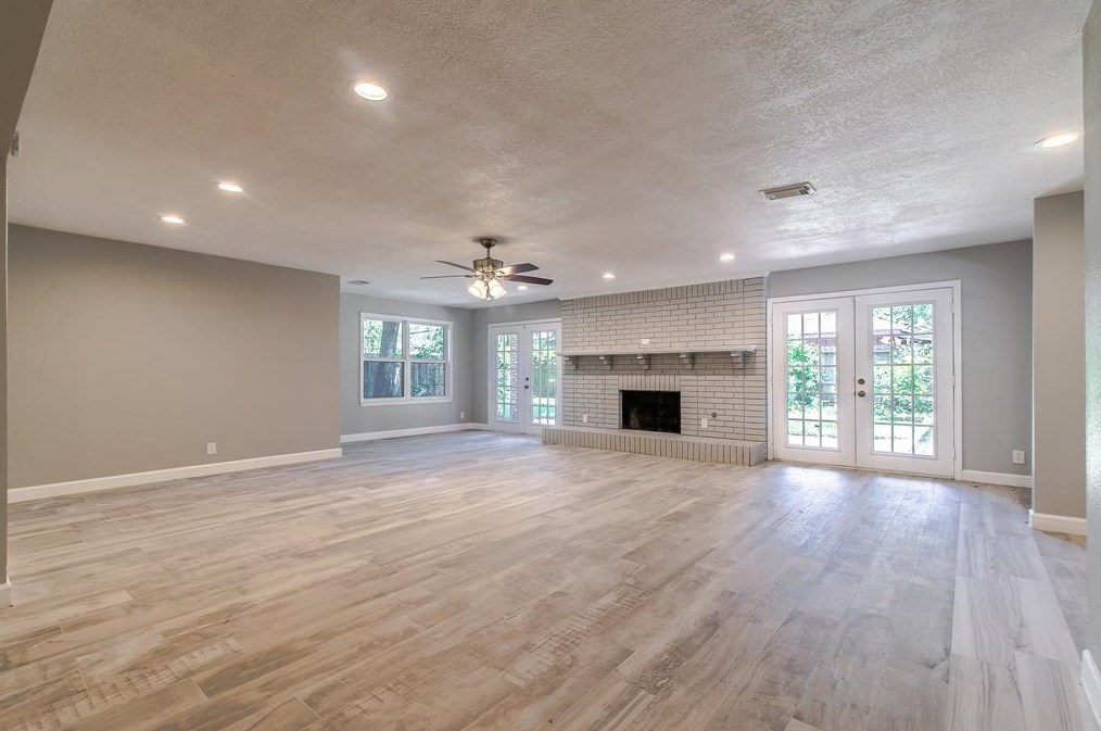 7713 Valley View Ln, Houston TX  77074-5326 exterior