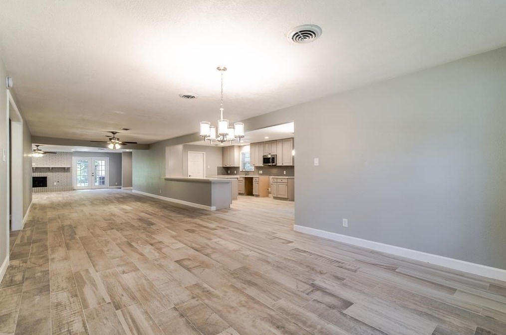 7713 Valley View Ln, Houston TX  77074-5326 exterior