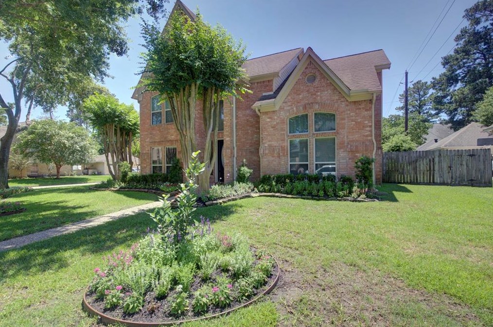 17803 Woodlode Ln, Spring, TX 77379-7820