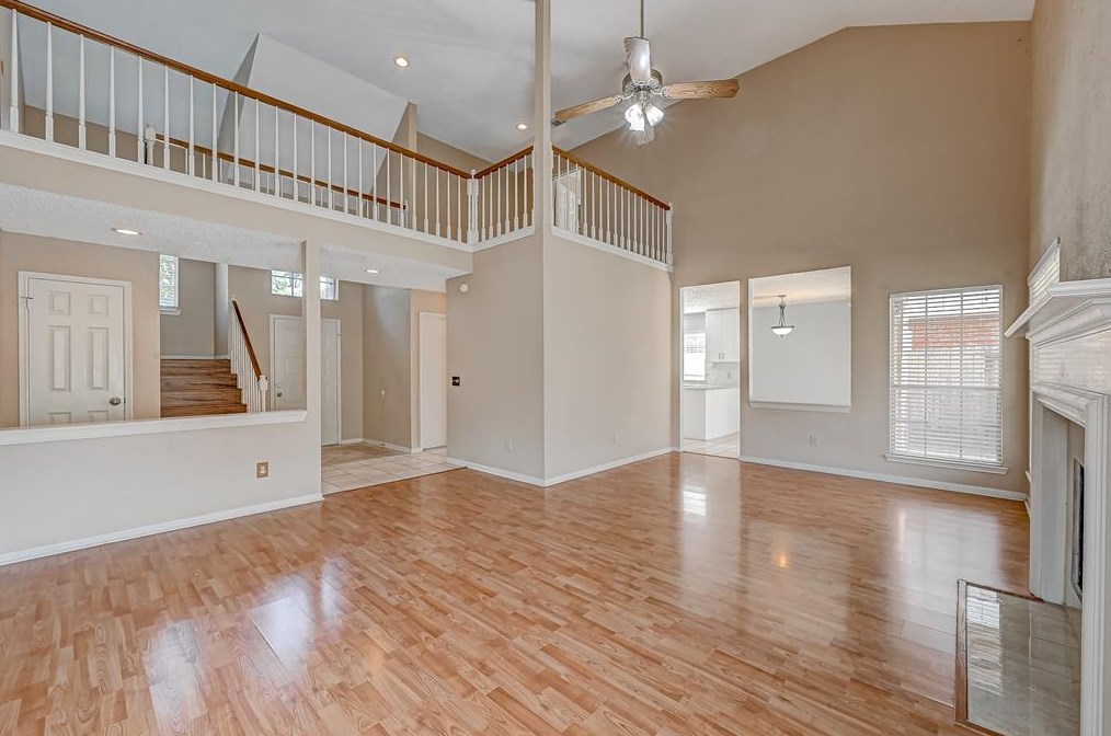 3334 Oak Branch Ln, Sugar Land TX  77479-2283 exterior