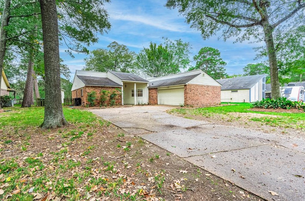 1410 Chestnut Ridge Rd, Humble, TX 77339