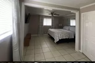 303 S 17th St, Nederland, TX 77627 - Photo 16