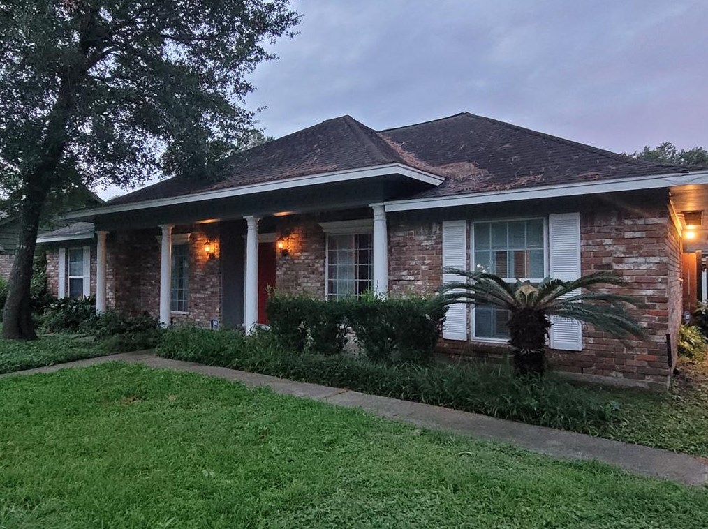 1927 Prism Ln, Houston, TX 77043