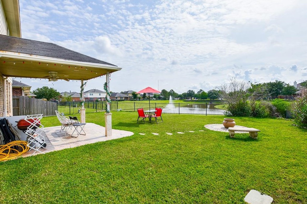 7203 Anaquitas Creek Ct, Richmond, TX 77407