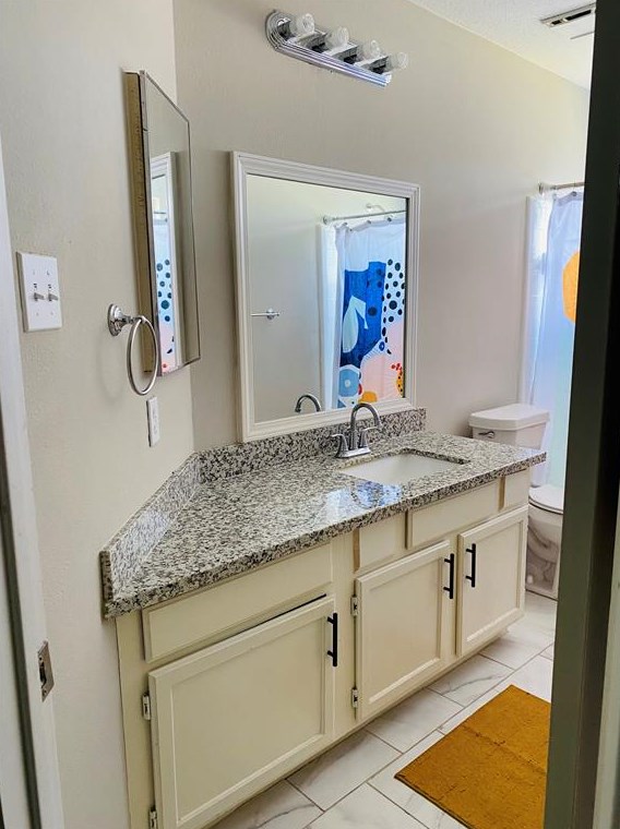 15506 Scenic Hvn Dr, Houston TX  77083-5451 exterior