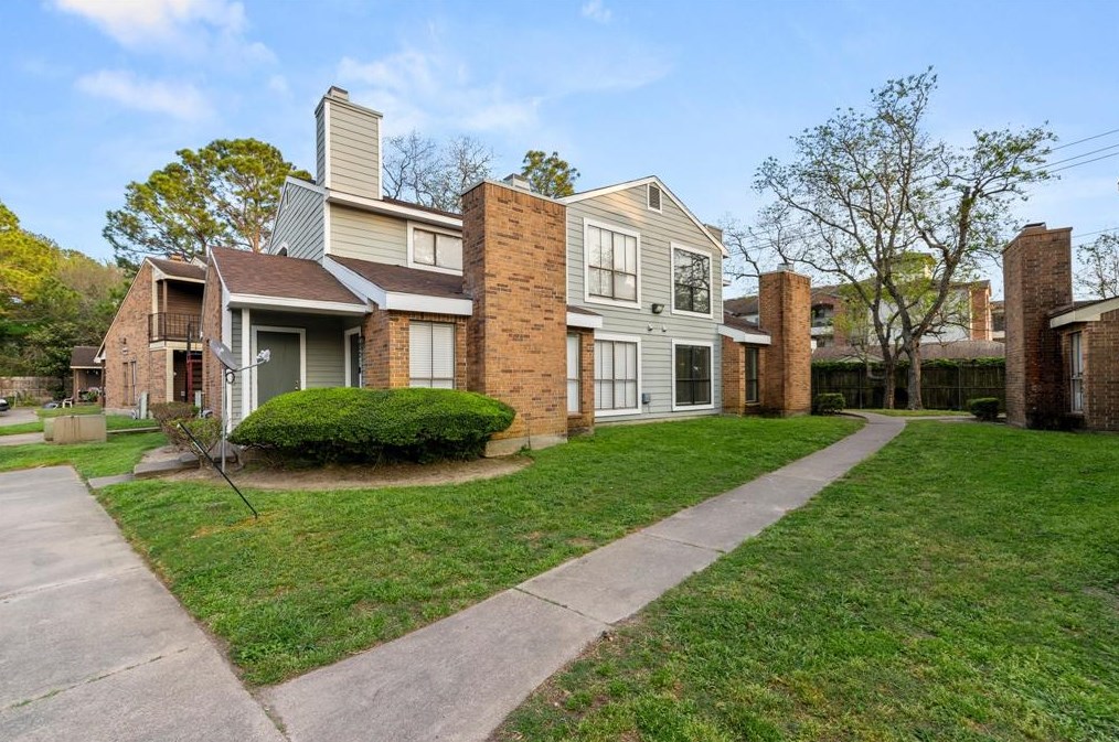 7200 W T C Jester Blvd #2003, Houston, TX 77088