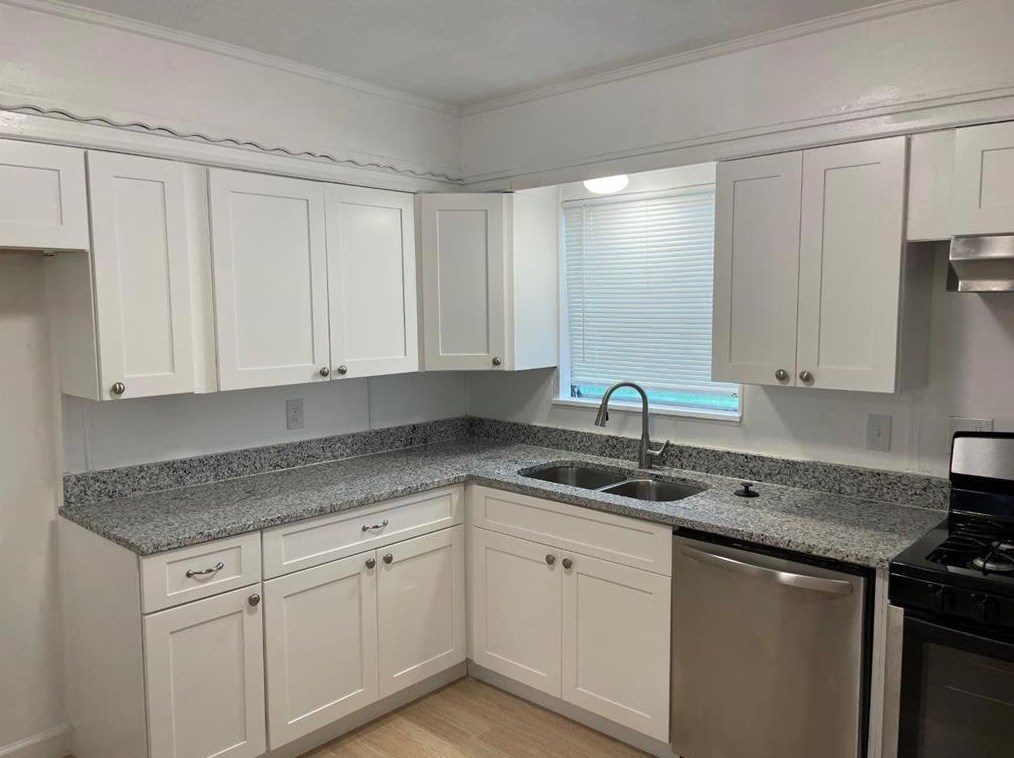 1903 Ontario St, Baytown TX  77520-4351 exterior