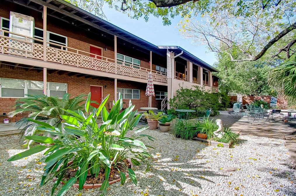 1405 Hyde Park Blvd #2, Houston, TX 77006
