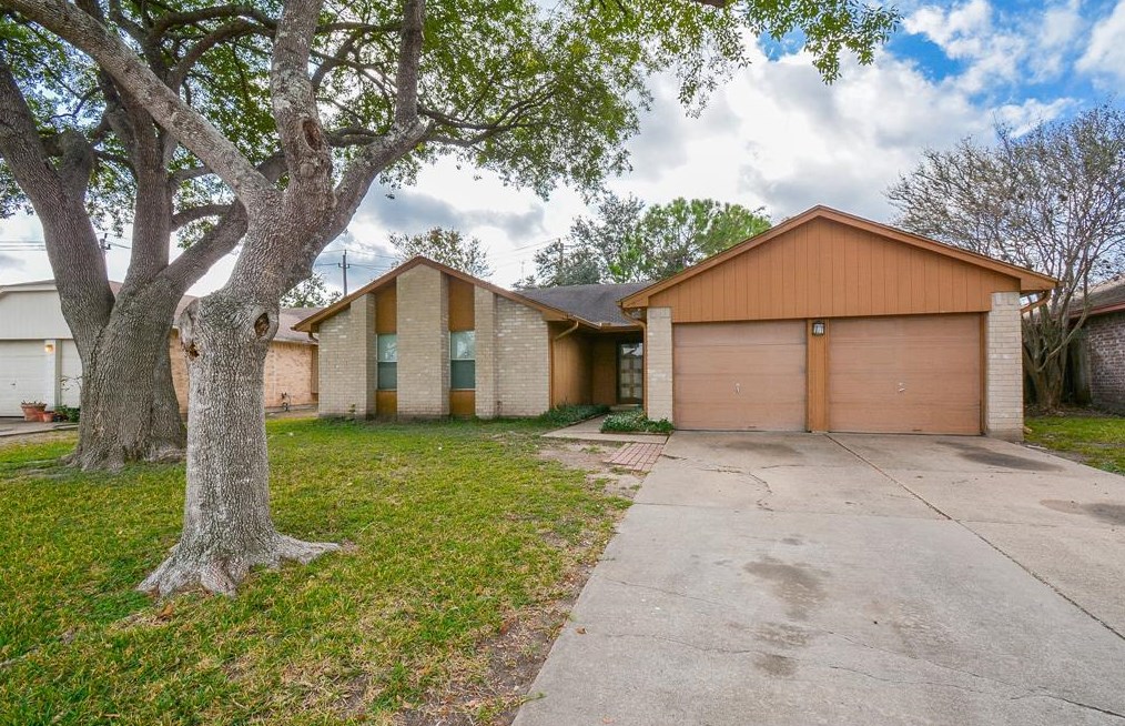 1307 Fieldstone Dr, Missouri City, TX 77489