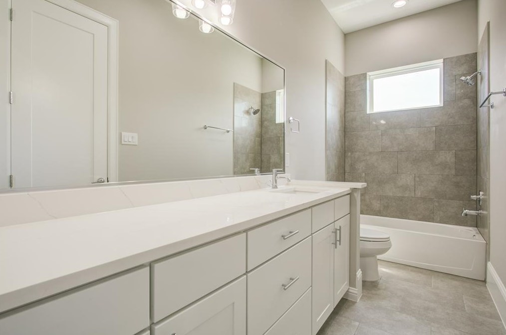 1417 Prince St, Houston TX  77008-6408 exterior
