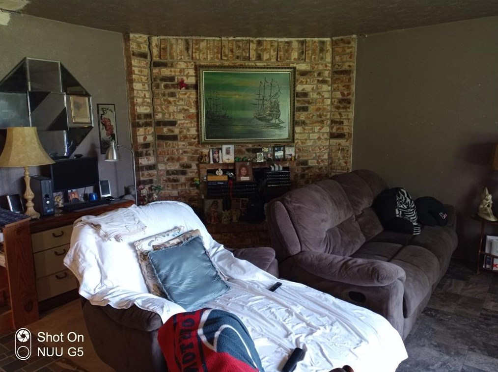 14531 Dartwood Dr, Houston TX  77049-3803 exterior