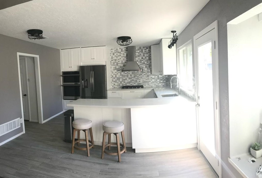 16450 Dunmoor Dr, Houston, TX 77059-3906