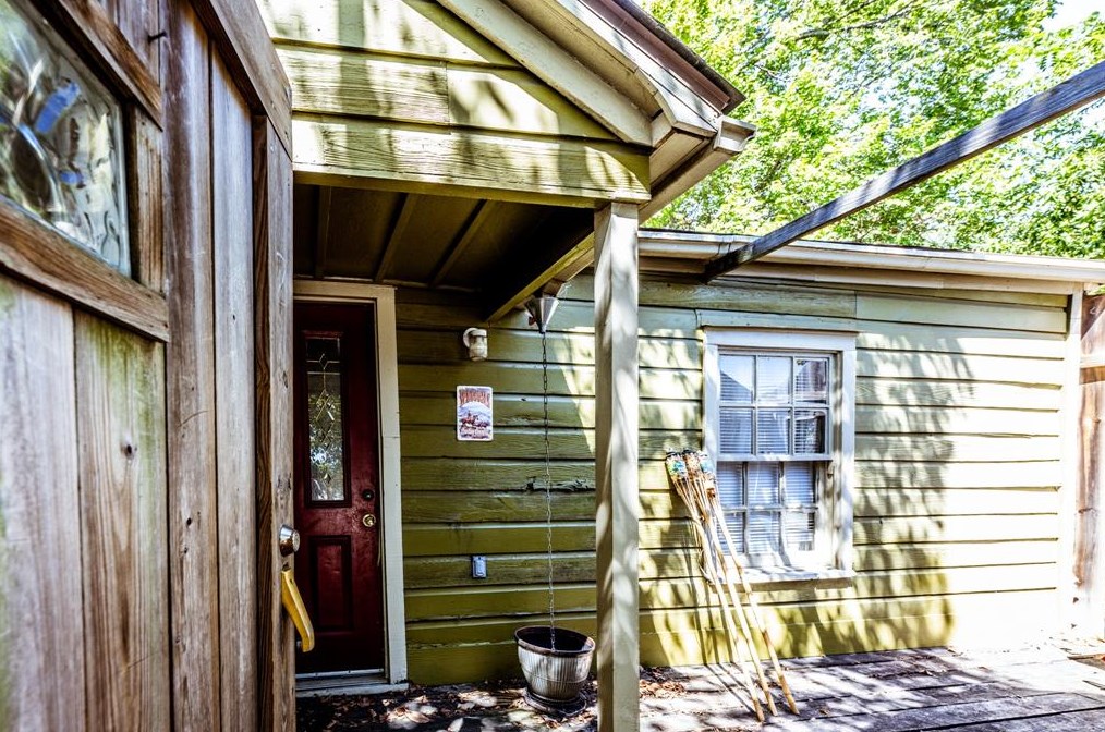 1022 Pecan St, Huntsville, TX 77320