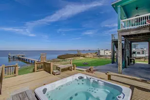 1035 Rollover Cir, Gilchrist, TX 77617 - Photo 48