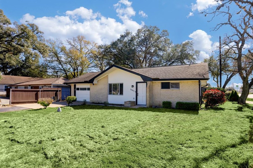 5245 E 5th St, Katy, TX 77493