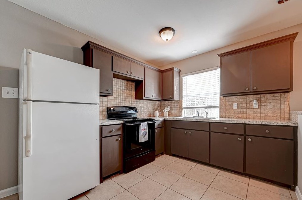 10804 Flaxman St, Houston TX  77029-3755 exterior