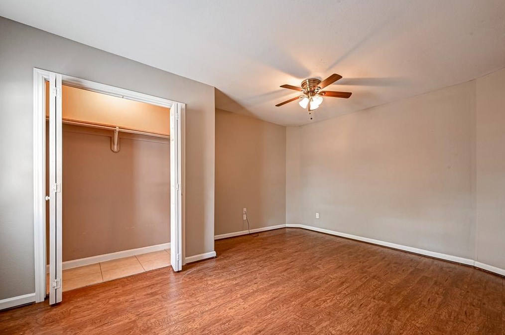 10804 Flaxman St, Houston TX  77029-3755 exterior
