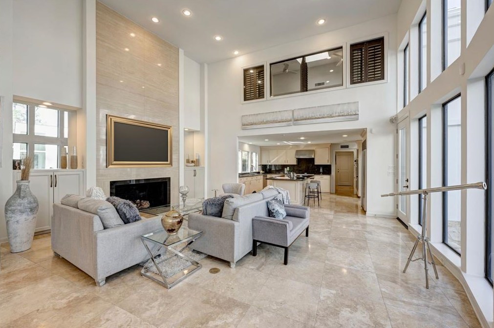 11003 April Way, Houston TX exterior