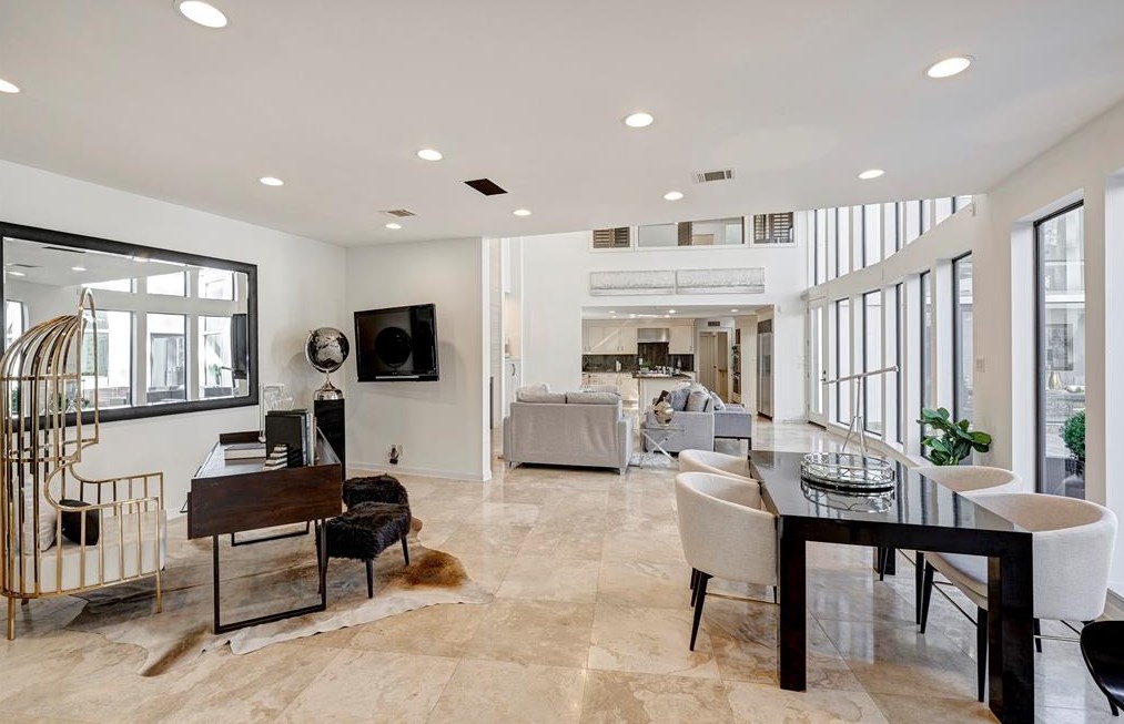 11003 April Way, Houston TX exterior