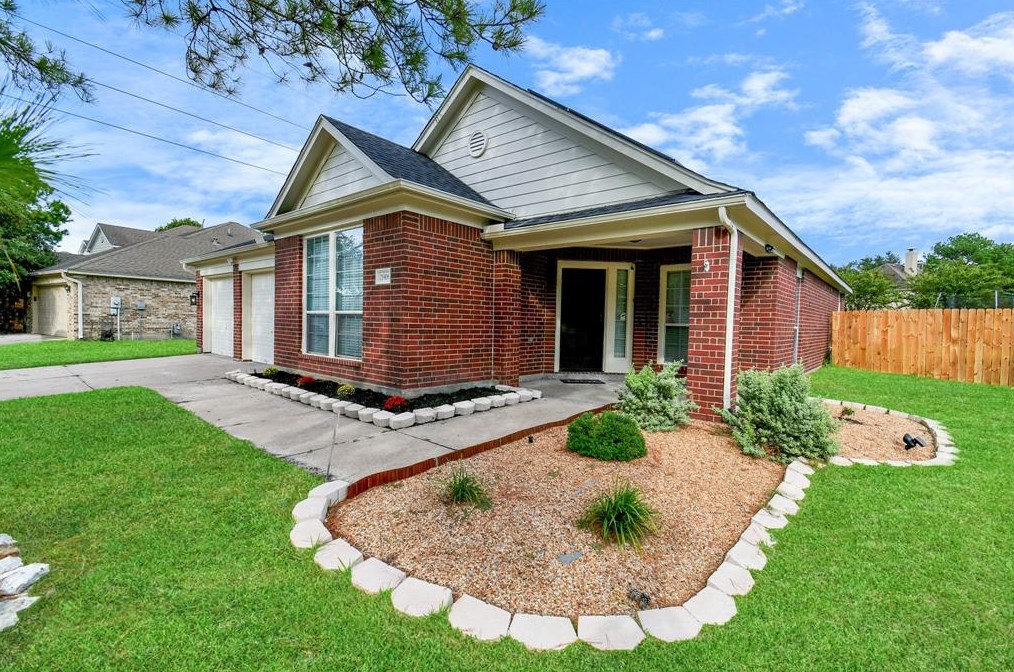 21906 Golden Cedar Dr, Cypress, TX 77433-4644