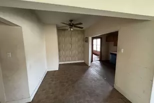 1302 S 23rd St, Temple, TX 76504 - Photo 10