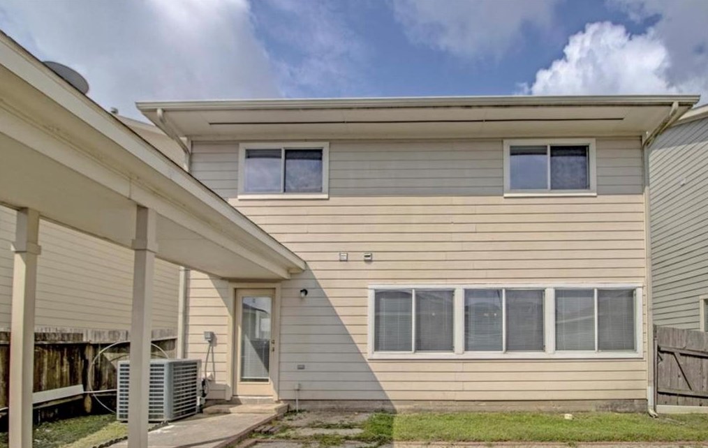 19411 Green Chase Ln, Houston TX  77073-1843 exterior