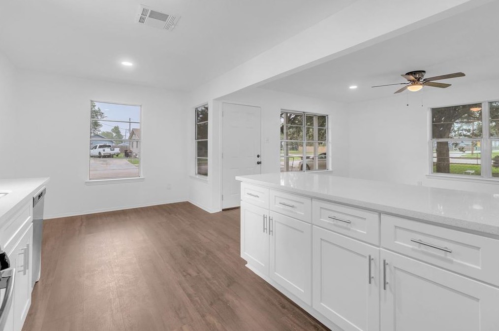 4320 Rawley St, Houston TX  77020-2500 exterior