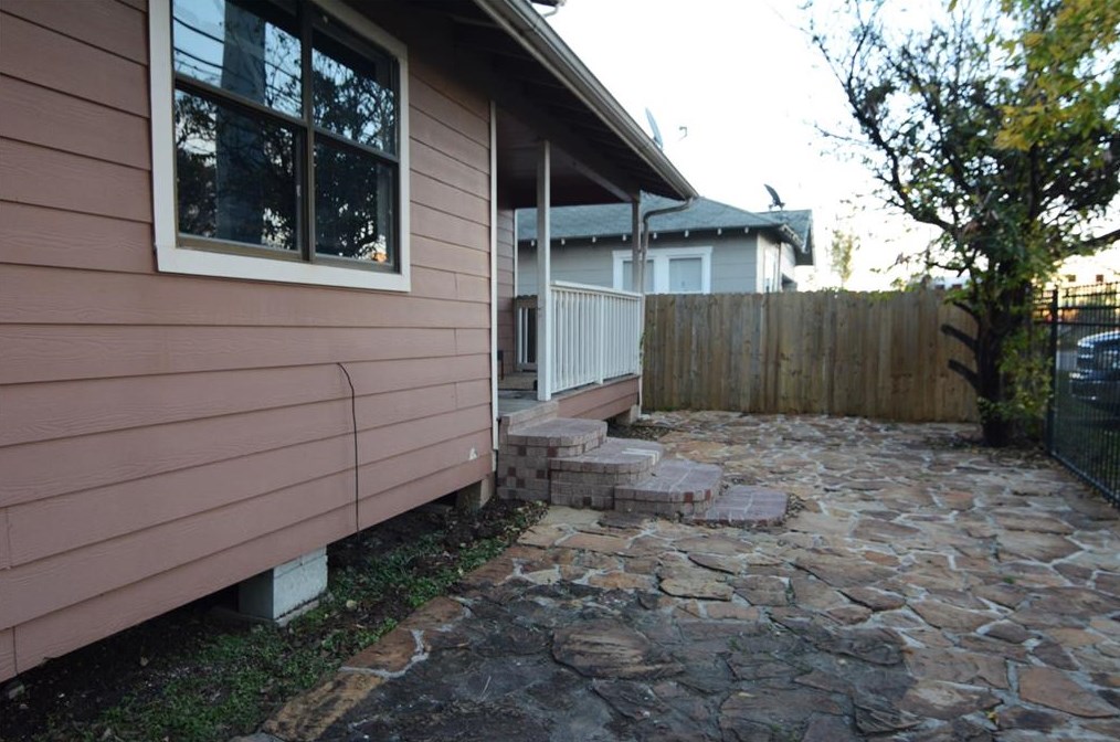 3919 Coyle St, Houston, TX 77003