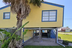 4215 Hardin Dr, Galveston, TX 77554 - Photo 6