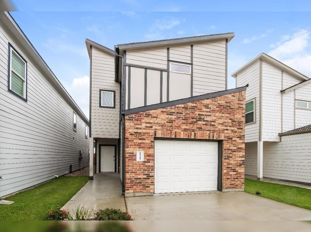 15225 Estrella E, Houston, TX 77073