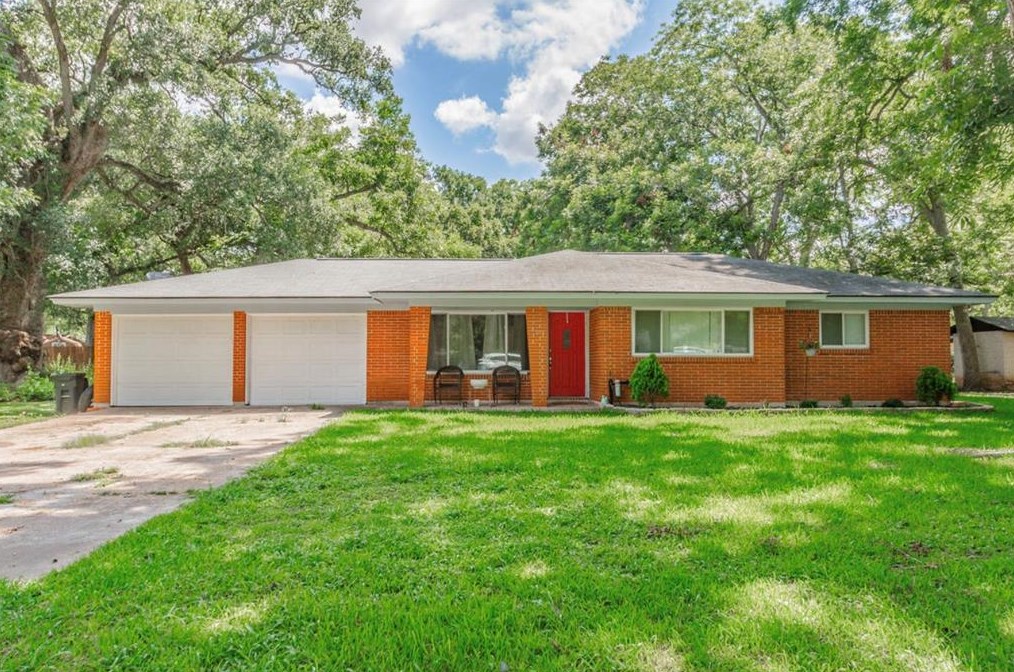 103 Haven St, Richwood, TX 77566-3103