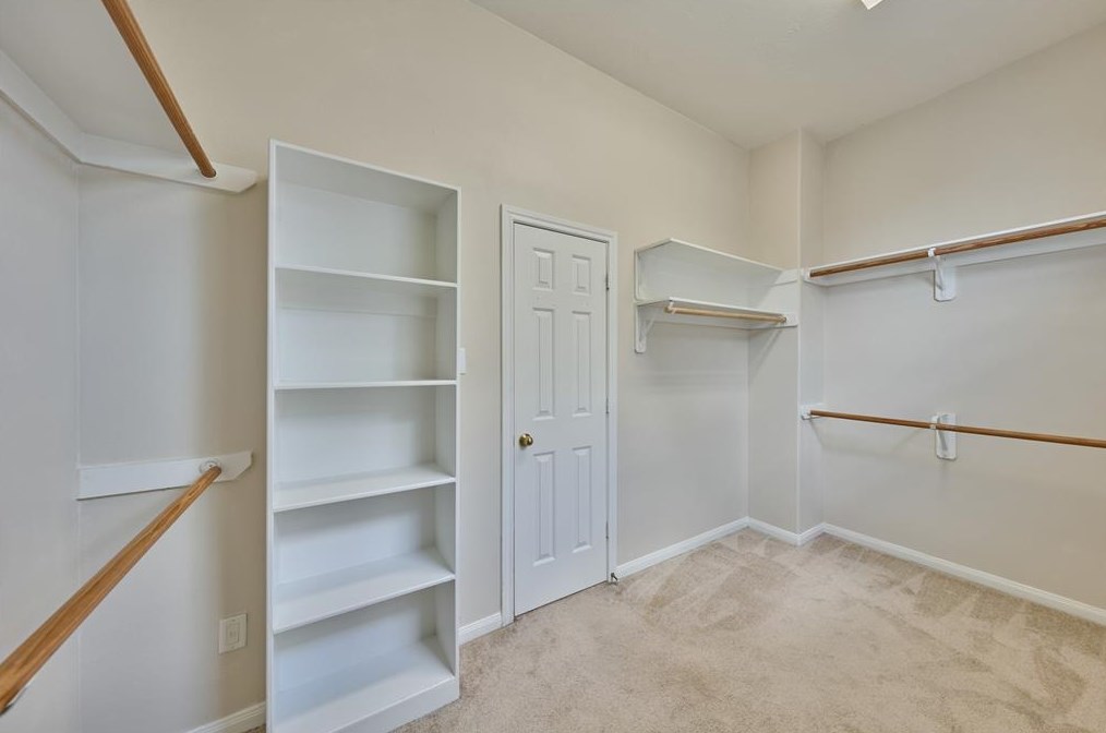13618 Ingle Oak Ct, Houston TX  77041-1272 exterior
