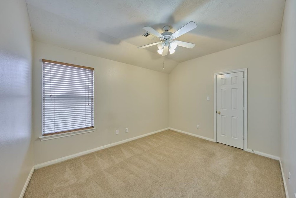 13618 Ingle Oak Ct, Houston TX  77041-1272 exterior