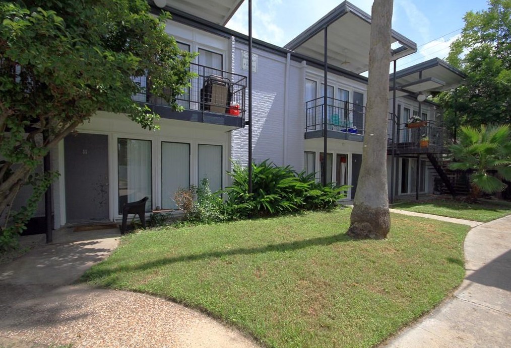 1000 Heights Blvd #17, Houston, TX 77008