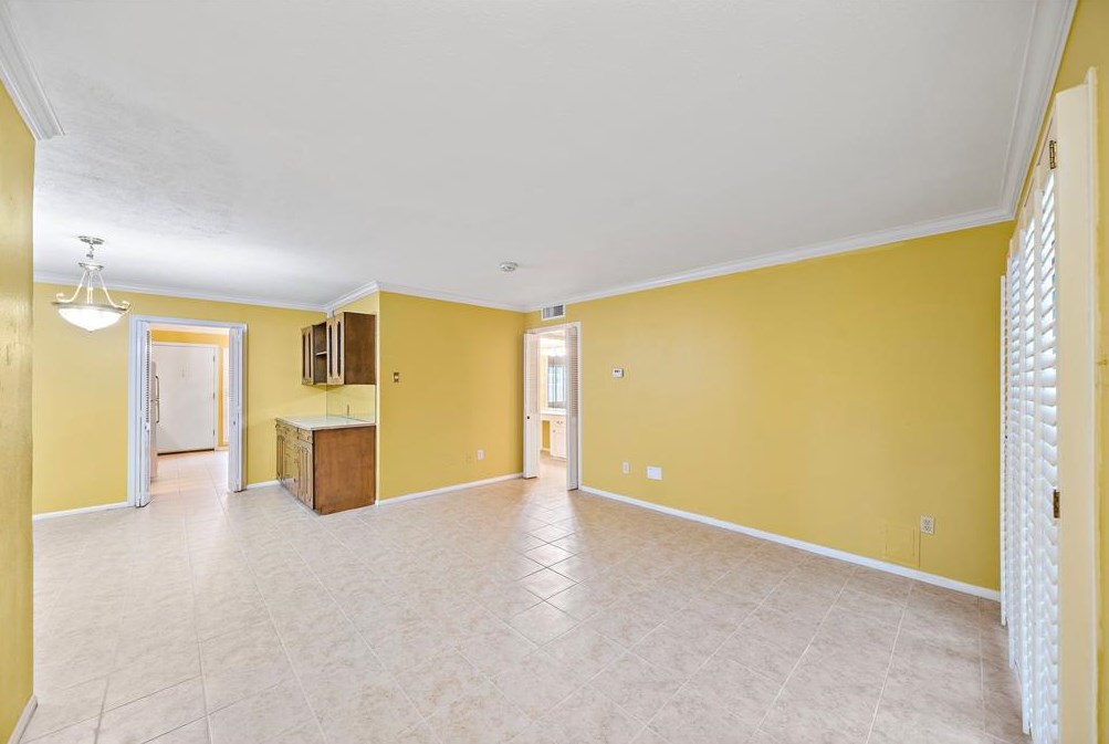 7600 Burgoyne Rd #138, Houston, TX 77063