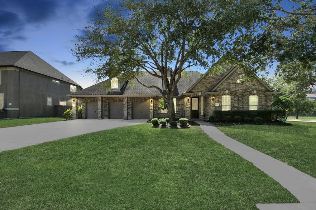 14415 Mindy Park Ln, Houston, TX 77069
